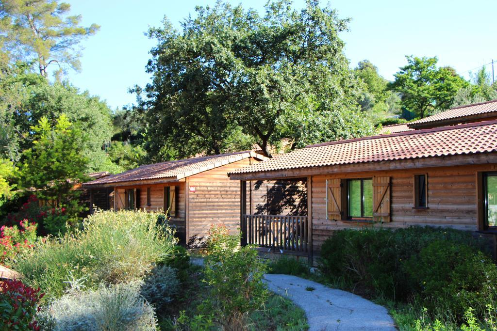 Residence Lagrange Vacances - Les Cottages Varois Solliès-Toucas Buitenkant foto